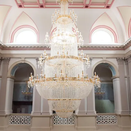 Rockhill House 4*