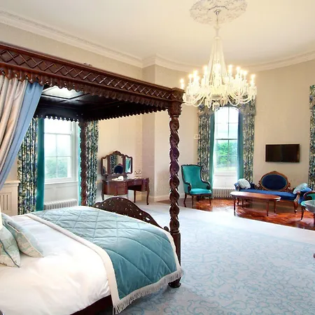 Rockhill House 4*