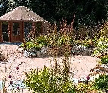 Rockhill House 4*