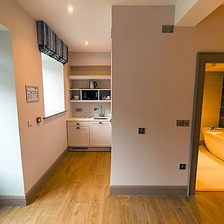 Rockhill House ホテル 4*