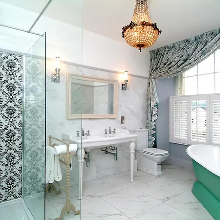 Rockhill House فندق