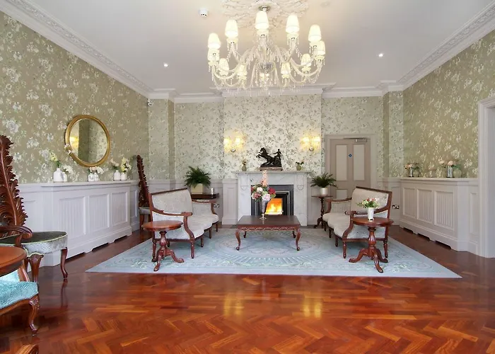 Rockhill House Hotell 4*